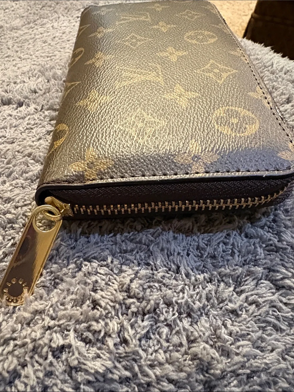 Inspired zippy wallet.